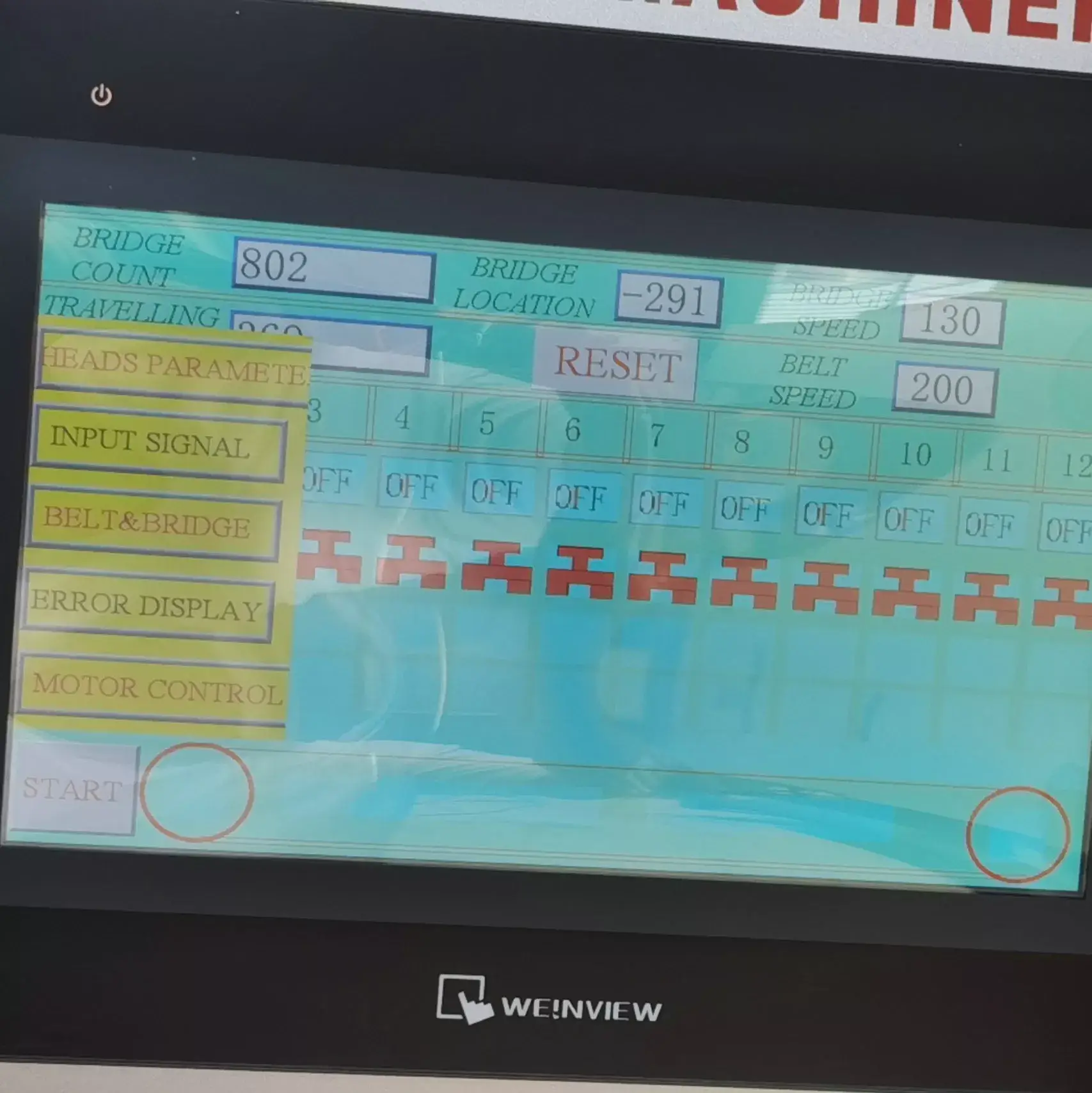 WEINVIEW HMI touch screen showing real-time polishing head status