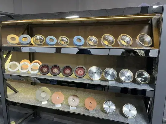 Choosing the right diamond and resin polishing wheels